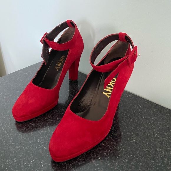 DKNY Red Mary Jane Heels size 6 - Picture 3 of 6